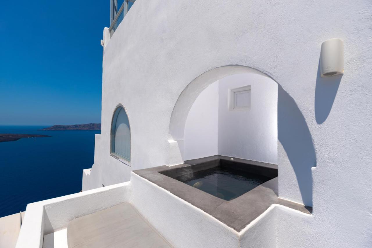 Katris Apartments Fira  Exterior photo